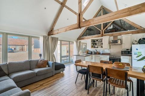 2 bedroom barn conversion for sale - Hill Farm Barns, Whipsnade