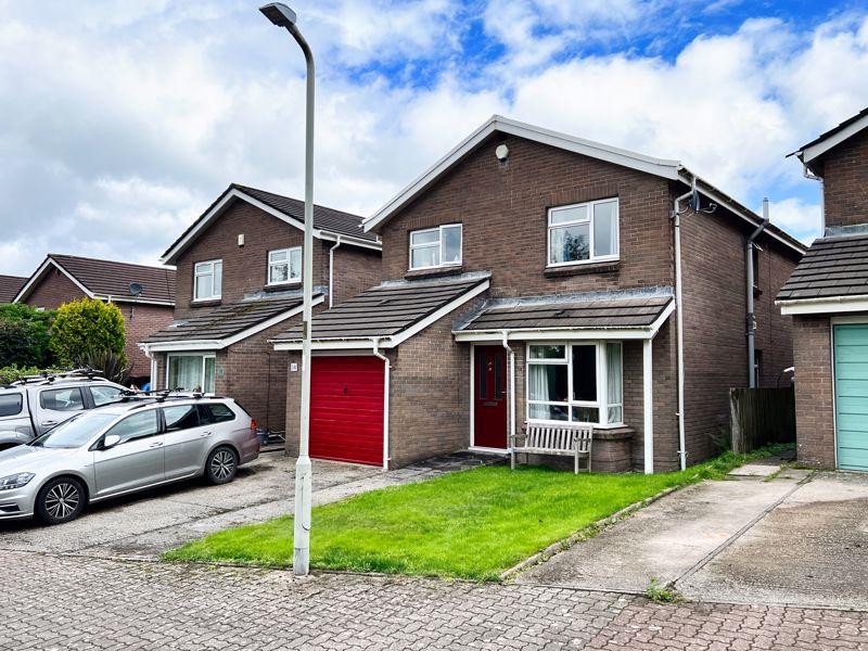 14 Rectory Close, Sarn, Bridgend, CF32 9QB 4 bed detached house for sale £299,950