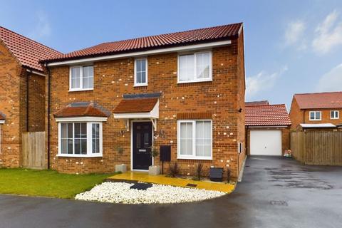 4 bedroom detached house for sale, 11 Jean Revill Close, Saxilby, Lincoln