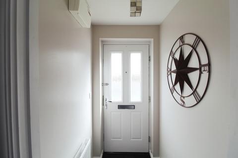 3 bedroom terraced house for sale, Oberon Way, South Shore, Blyth