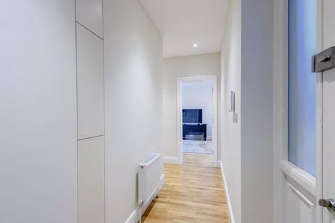 1 bedroom flat to rent - King Street, London
