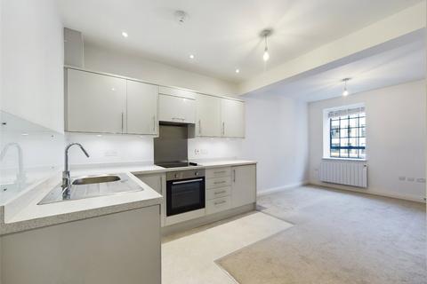 2 bedroom apartment to rent, Winchcombe Street, Cheltenham, Gloucestershire, GL52