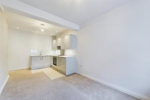 2 bedroom apartment to rent, Winchcombe Street, Cheltenham, Gloucestershire, GL52