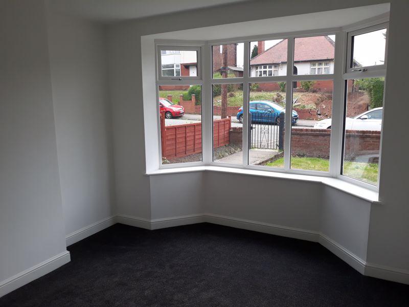 Barn Lane, Golborne, WA3 3NX 3 bed semidetached house for sale £229,950