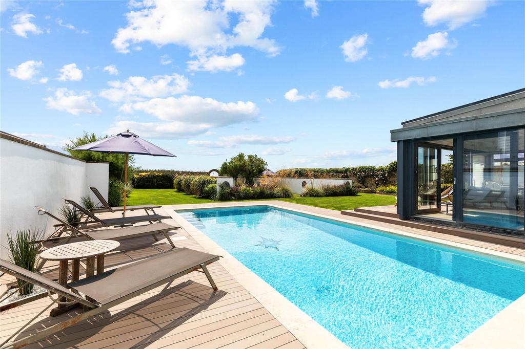 Coastal Road, East Preston, West... 4 bed detached house for sale £