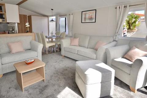2 bedroom property for sale, , Hastings