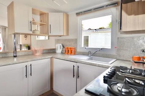 2 bedroom property for sale, , Hastings