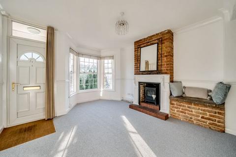 245 Godstone Road, Kenley, CR8 5BP