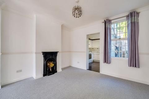 245 Godstone Road, Kenley, CR8 5BP