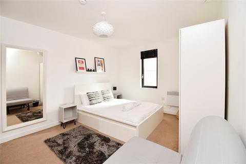 2 bedroom apartment for sale, Plaza Boulevard, Liverpool, Merseyside, L8