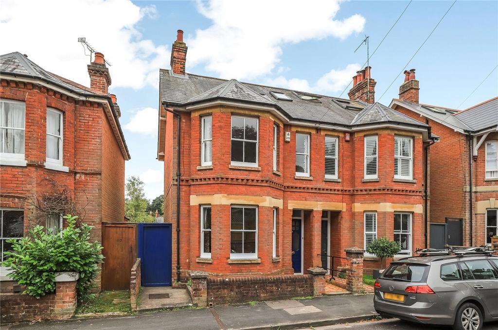 Hatherley Road, Winchester, Hampshire, SO22 4 bed semidetached house