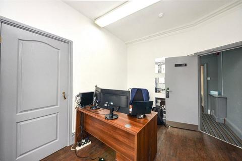 Office to rent, Madoc Street, Llandudno, Conwy, LL30