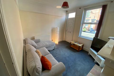 3 bedroom house share to rent, 15 Eastwood Road, Ecclesall