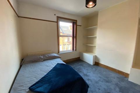 3 bedroom house share to rent, 15 Eastwood Road, Ecclesall