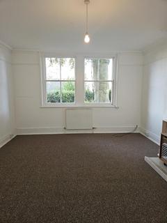 1 bedroom flat to rent, The Hollies, Worcester Road, Malvern, Worcestershire, WR14 1ET
