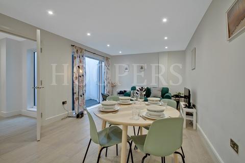 2 bedroom ground floor flat for sale - Waterloo Road, London, NW2