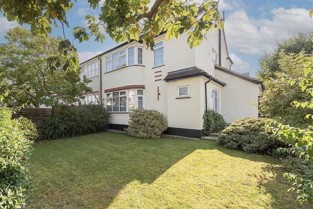 Station Road, Harpenden 4 bed semidetached house for sale £1,100,000