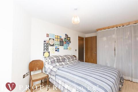 2 bedroom apartment for sale - Avoca Court, Moseley Road, Digbeth, Birmingham