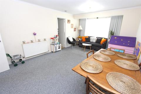 13a Woodland Road, Chingford, London, E4 7ET