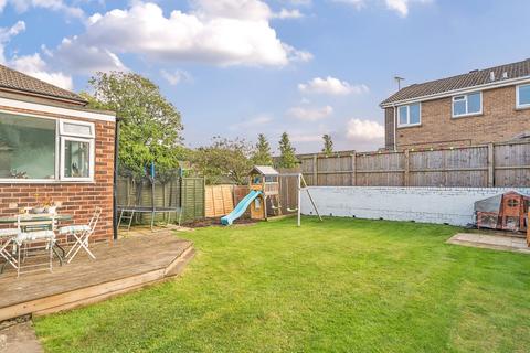 50 Hall Orchards Avenue, Wetherby, LS22 6SN