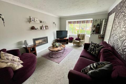 27 Wickery Dene, Wootton, Northampton, NN4 6BE