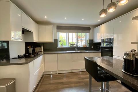 54 Wake Way, Grange Park, Northampton, NN4 5BF