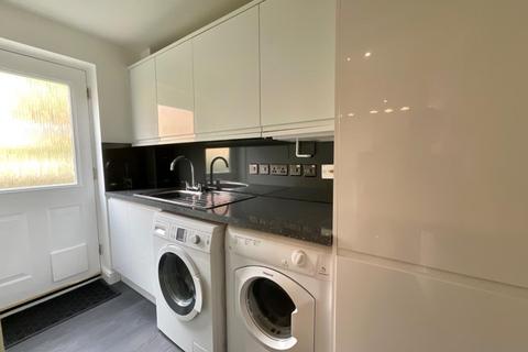54 Wake Way, Grange Park, Northampton, NN4 5BF