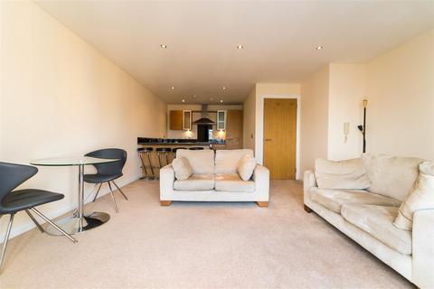 2 bedroom apartment to rent - Caminada House Hulme