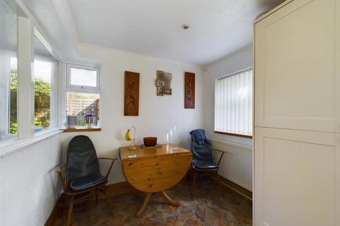 25 Second Avenue, Bridlington, YO15 2LW
