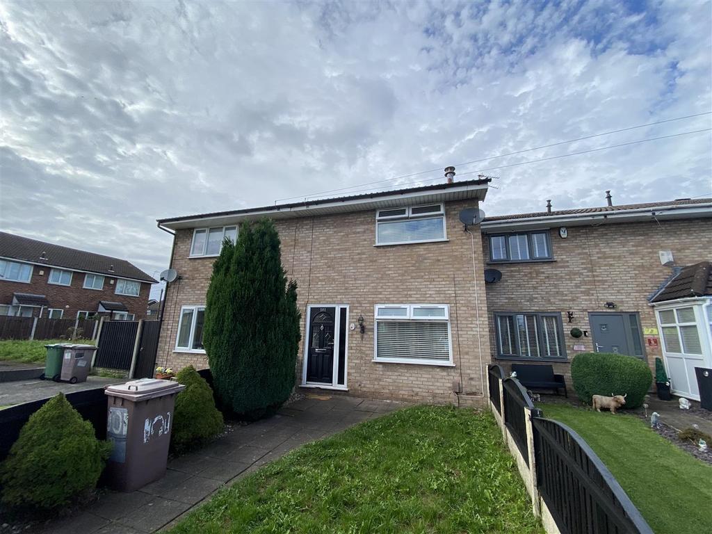 Taylor Road, Haydock, St. Helens 2 bed terraced house for sale £120,000