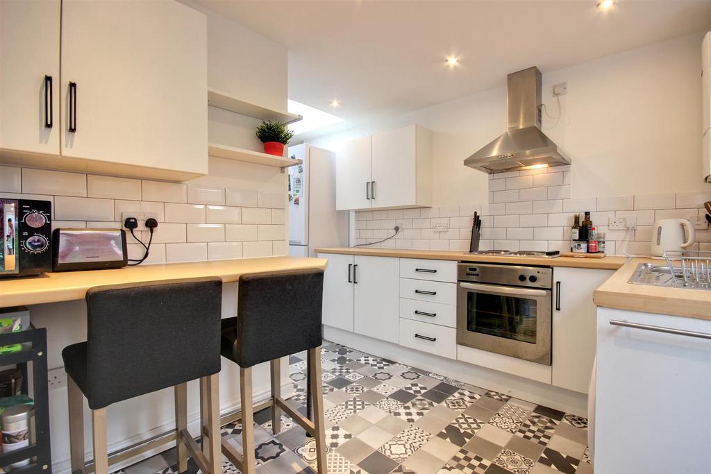Beaver Road, Beverley 2 bed terraced house for sale £149,950