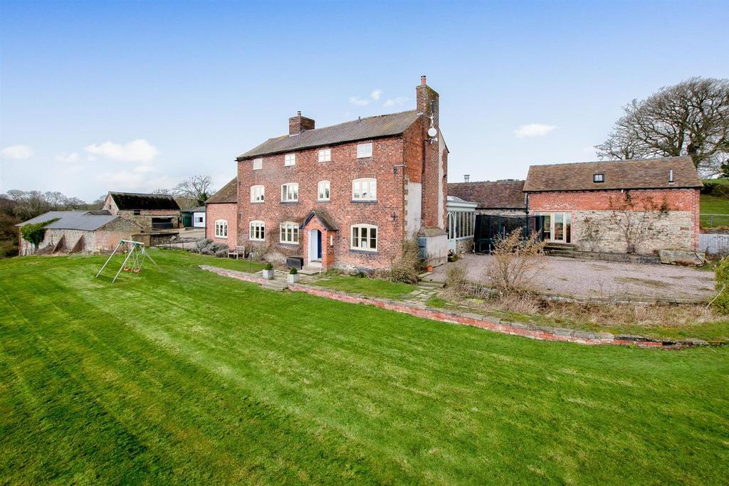 Whitton Grange, Whitton, Shropshire, SY5 9RD 6 bed equestrian property