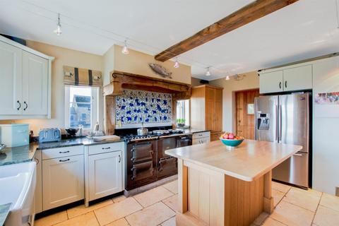 6 bedroom equestrian property to rent - Whitton Grange, Whitton, Shropshire, SY5 9RD