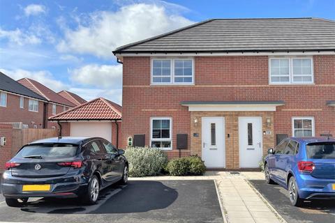 2 bedroom semi-detached house for sale - Squires Grove, Bingham