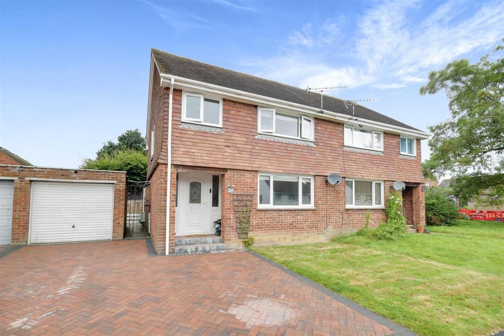 Heathlands, Westfield 3 bed semidetached house for sale £350,000