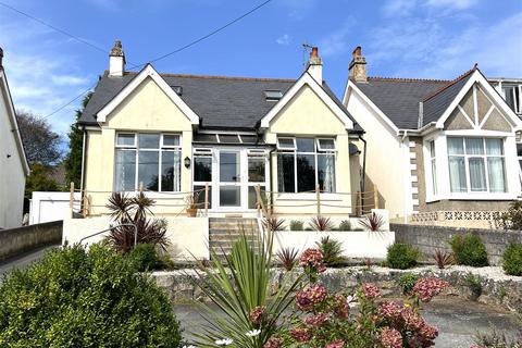 4 bedroom detached bungalow for sale - Southbourne Road, St. Austell