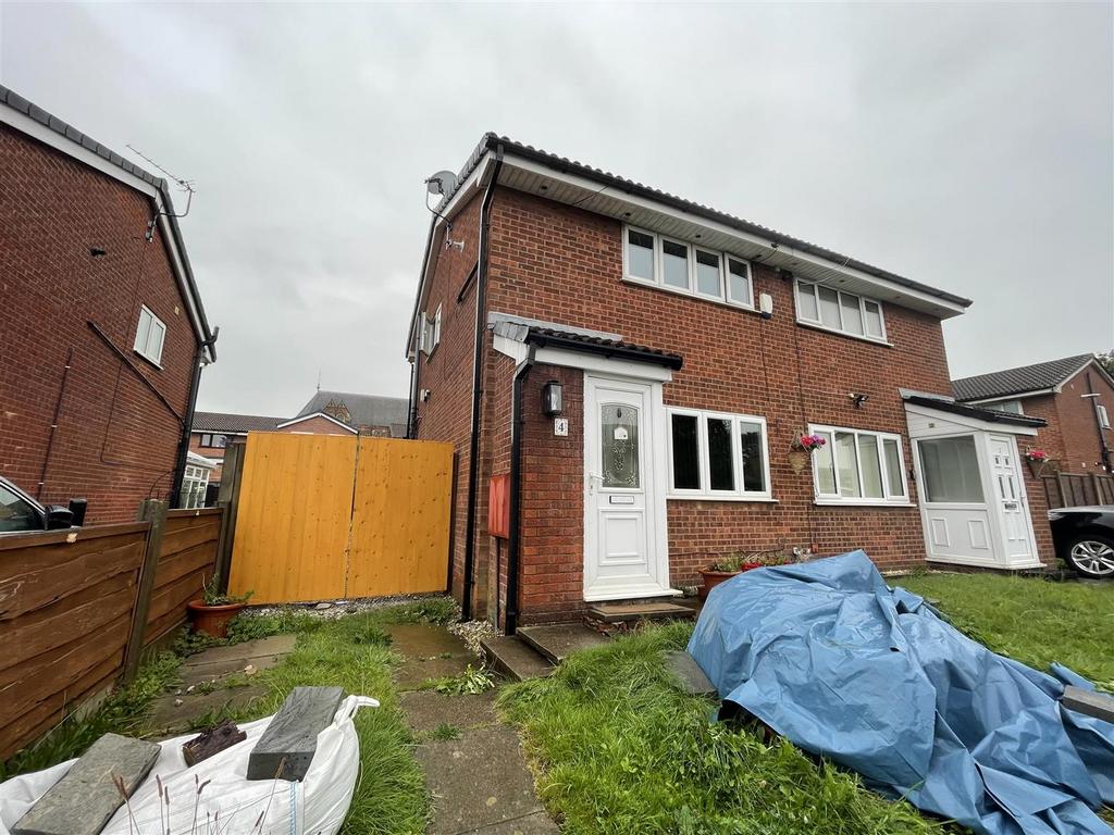 Gardner Street, Gorton, Manchester 3 bed semidetached house £270,000