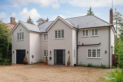 Spinney House The Drive, Banstead, SM7 1DQ
