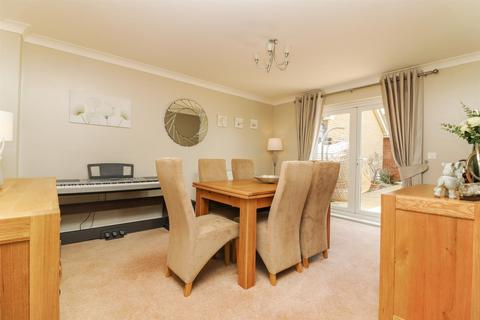 58 Anchorage View, St Lawrence, Southminster, CM0 7JH