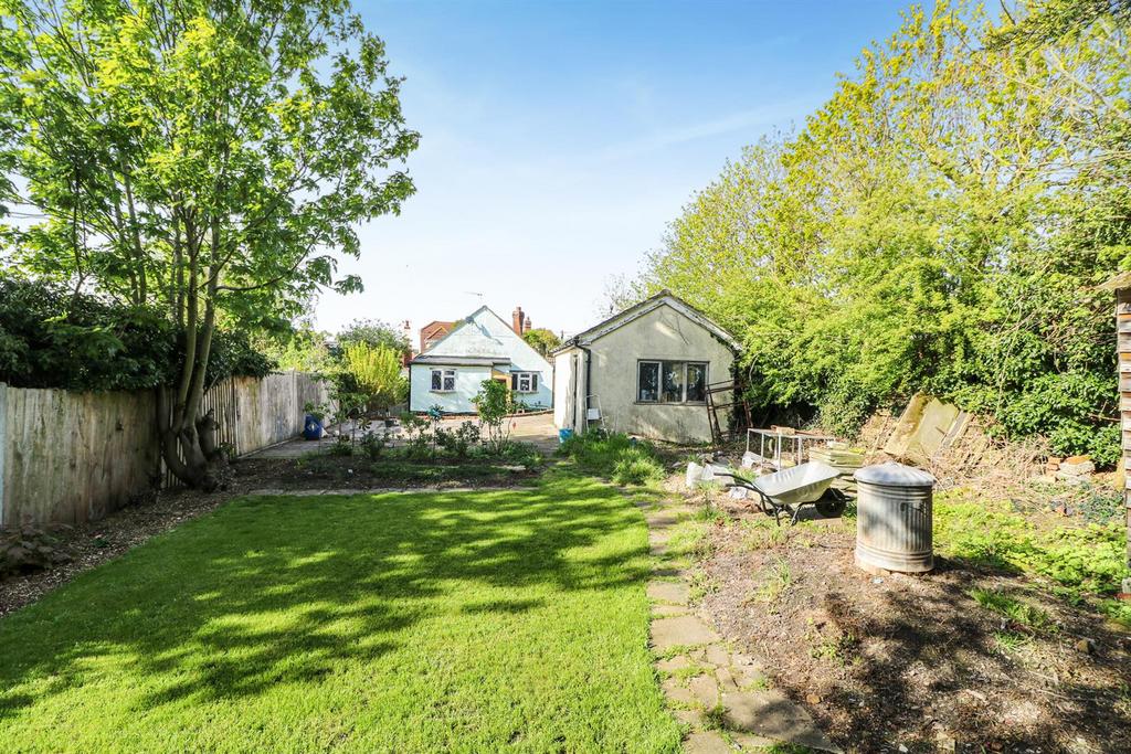 Latchingdon Road, Cold Norton 3 bed detached bungalow for sale £399,950