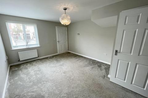 17 Hawker Close, Hartlepool, TS25 2DZ