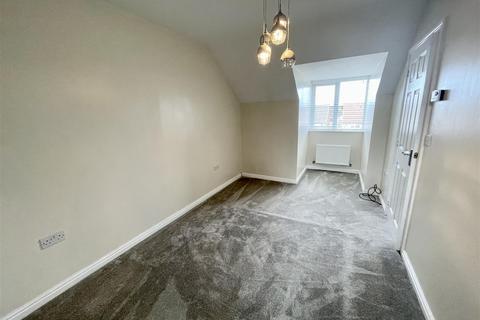 17 Hawker Close, Hartlepool, TS25 2DZ