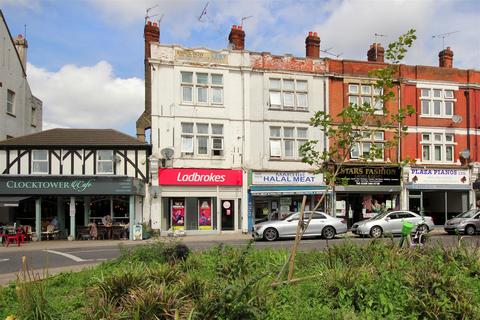 1a Broadway, Hanwell, London, W7 3SS