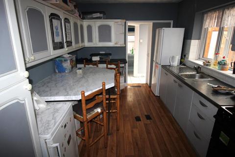 28 Tewson Road, London, SE18 1AY