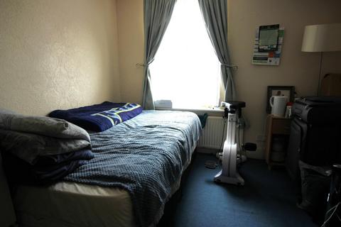 28 Tewson Road, London, SE18 1AY