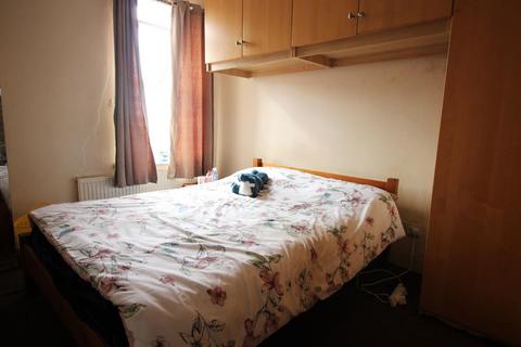 28 Tewson Road, London, SE18 1AY