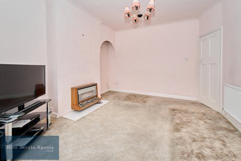 25 Devon Waye, Hounslow, TW5 0NE