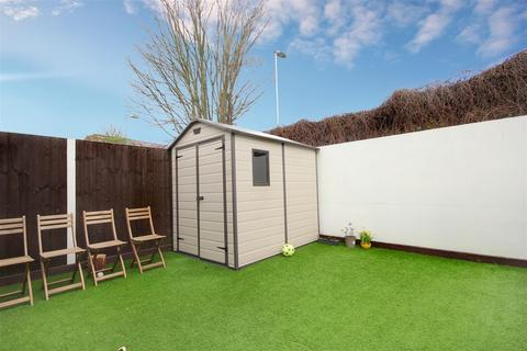 24 Felix Road, London, W13 0NT