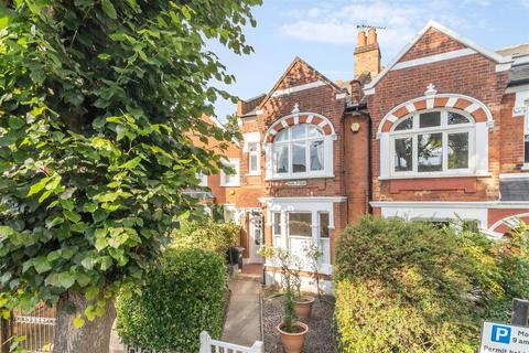 82 Silver Crescent, London, W4 5SE