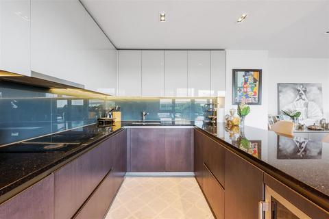 3 bedroom apartment for sale, Dashwood House, W5